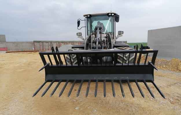 Fourche à herbe et ensilage - RIMAN